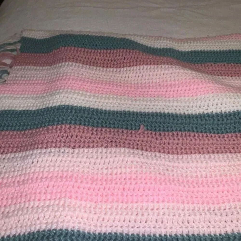 VTG Handmade Knit/Crochet Afgan Throw Blanket Pinks/white/green WFringe 58x60x68